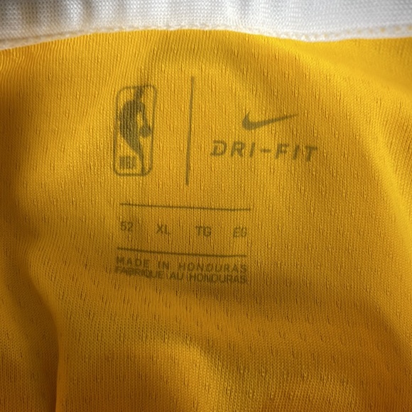 Lakers Jersey - Picture 4 of 4